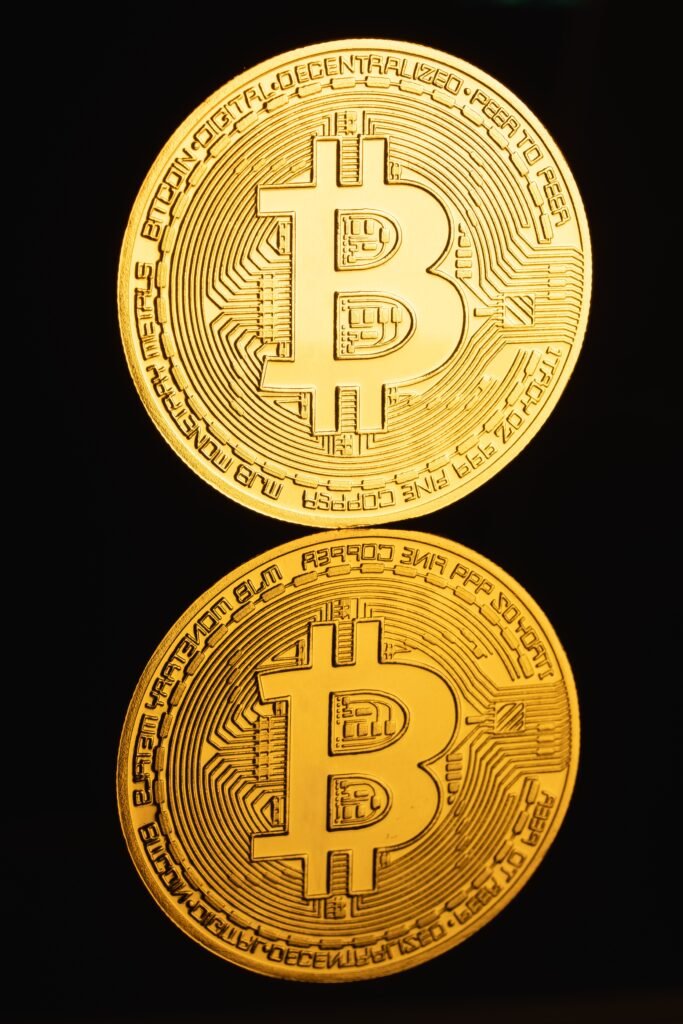 Bitcoin atsiliepimai: kokius privalumus ir trūkumus mini naudotojai?